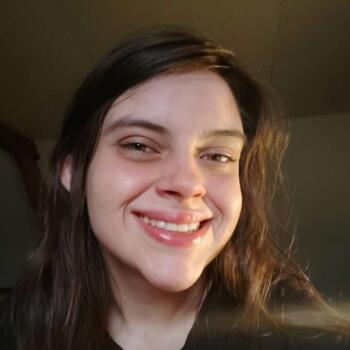 Babysitter in Saint-Venant: Emma