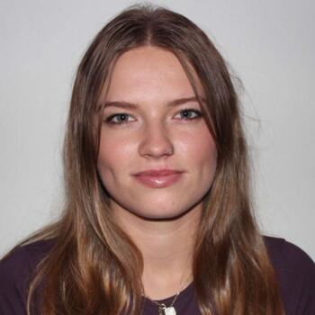 Babysitter in Huntington Beach: Madison