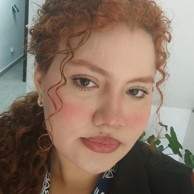 Babysitter in Panama City: Verónica Victoria