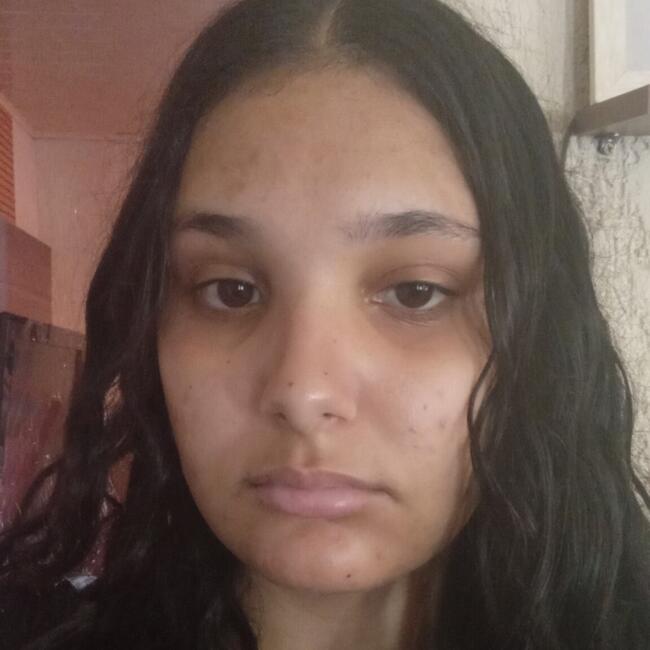 Babysitter in Criciúma: Jennifer