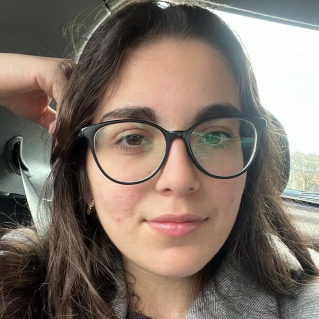 Babysitter in Borralha (Distrito de Aveiro): Beatriz