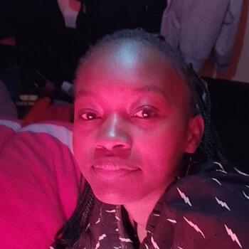 Babysitter Eldoret: Valencia