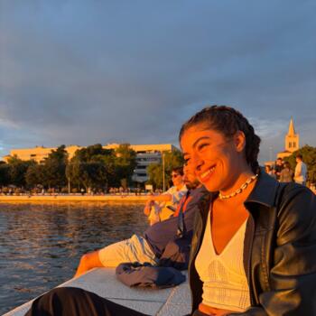 Babysitter in Barcelona: Amina