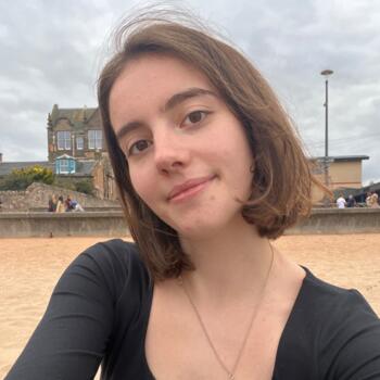 Babysitter in Edinburgh: Charlotte