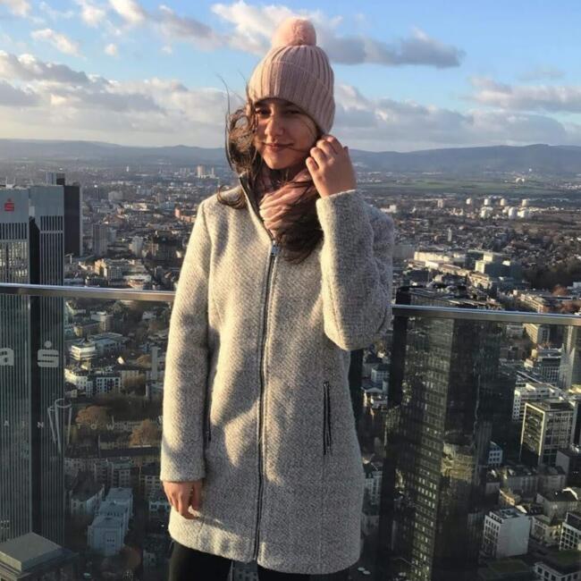 Babysitter in Linz: Nina