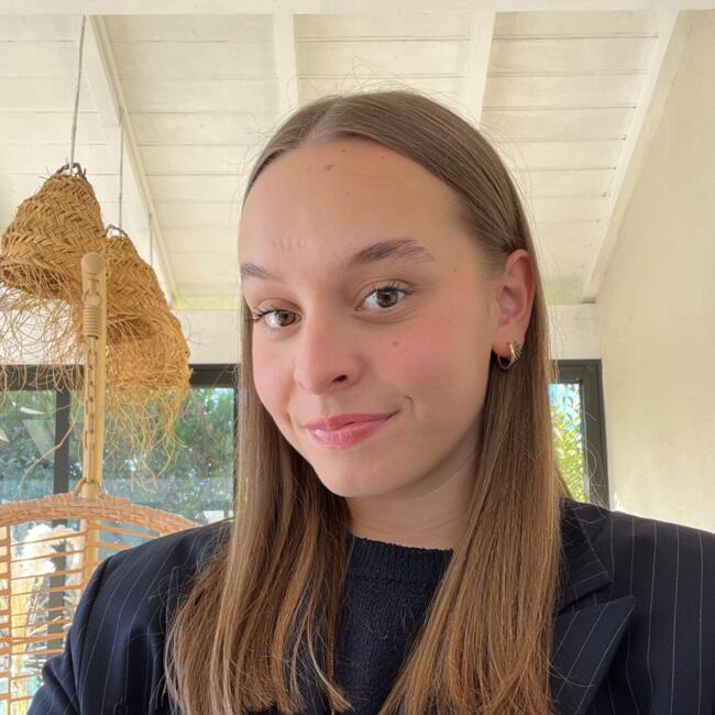 Babysitter in La Chapelle-Heulin: Lou