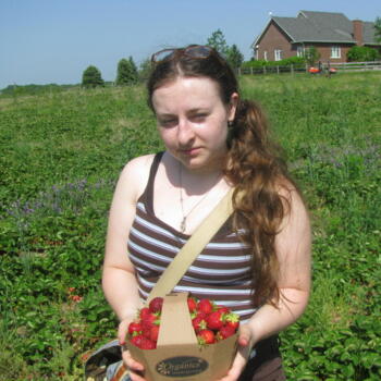 Babysitter Etobicoke: Maria