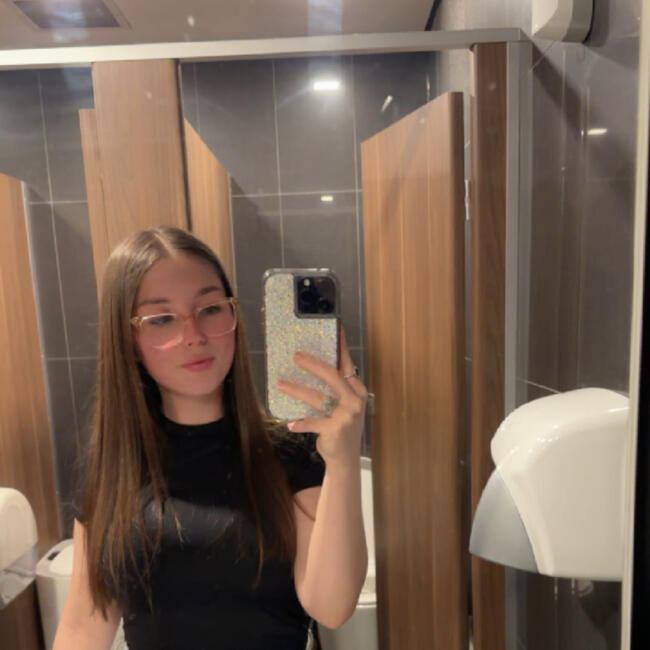 Babysitter in Sydney: Tenielle