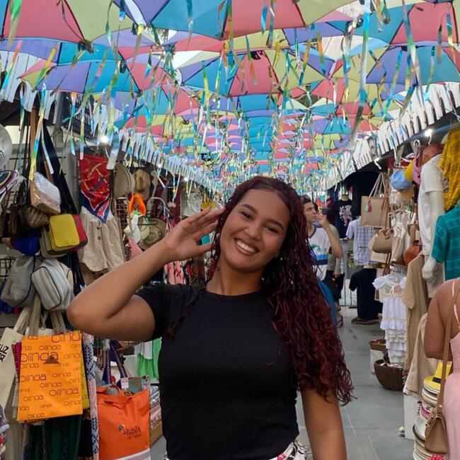 Babysitter in Olinda: Esther