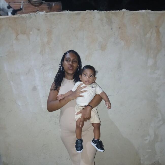 Emprego de babá em Rio de Janeiro: Mirella