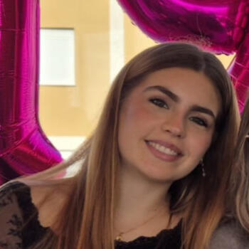 Babysitter Aveiro: Bruna