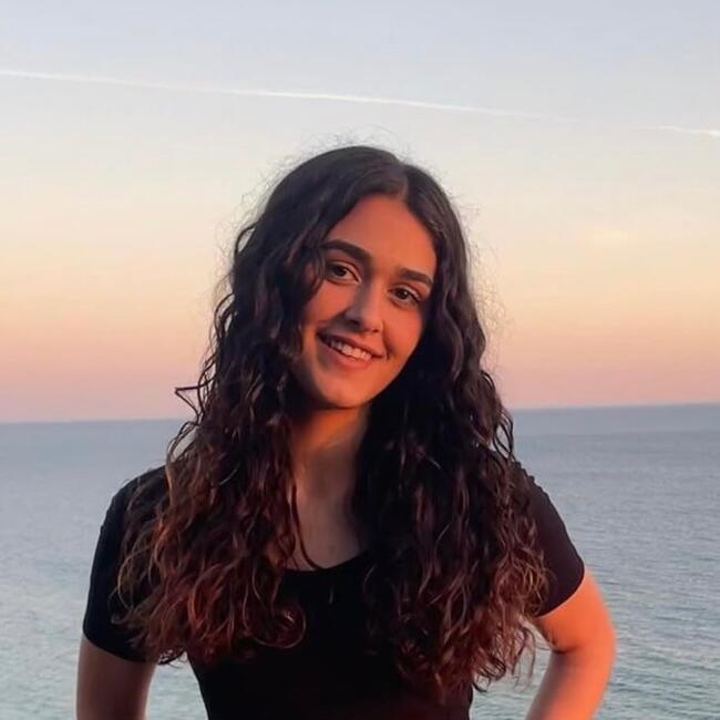 Babysitter em Guimarães: Laura