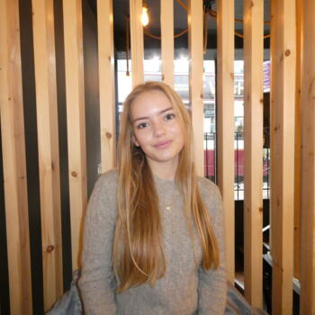 Babysitter in Zürich: Anaïs