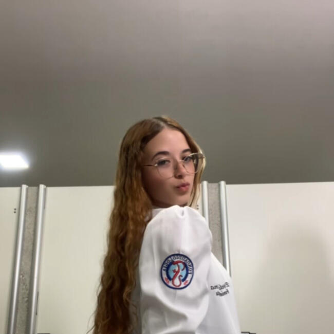 Babá em Uberlândia: Evelyn