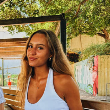 Babysitter Hilversum: Maya