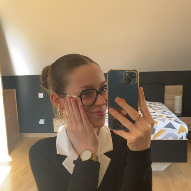 Babysitter in Warloy-Baillon: Louane