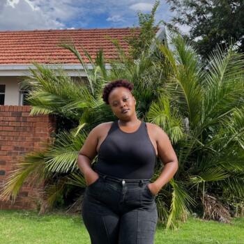 Nanny Bloemfontein: Luyanda