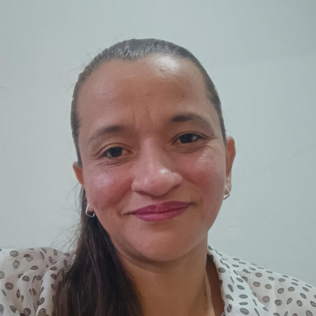 Babysitter in São José dos Campos: Marcilene