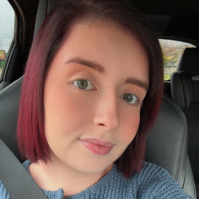 Babysitter in Ventenac-Cabardès: Julie