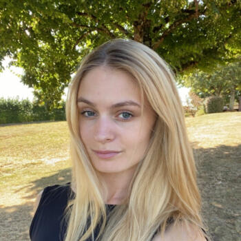Babysitter in Tours: Camille