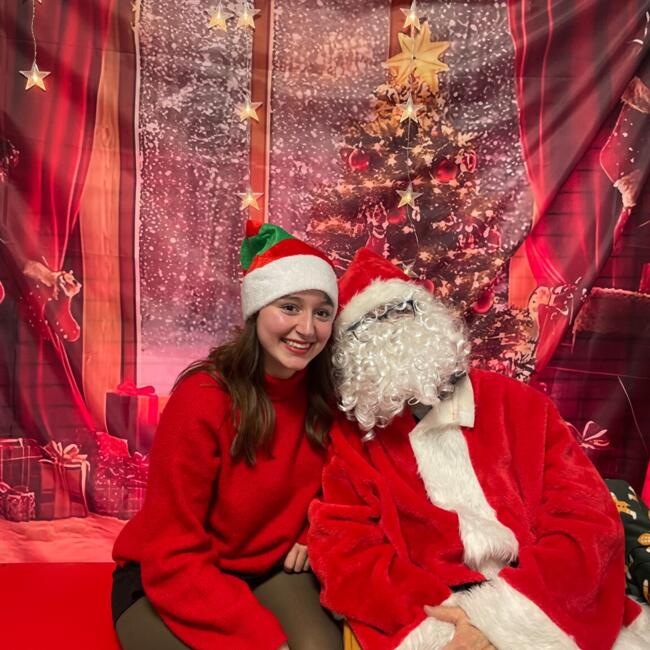 Babysitter in Saint-André-de-Cubzac: Oceane