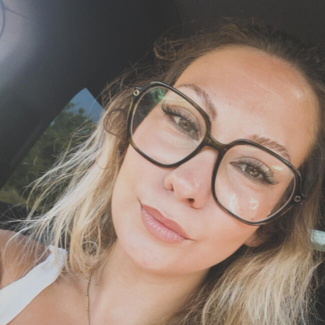 Babysitter em Tremês: Carolina