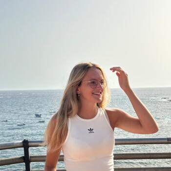 Baby-sitter Laarne: Jana