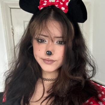 Babysitter in Brighton: Aya