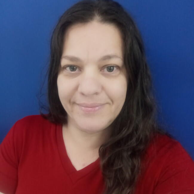 Babysitter in Jandira: Katia