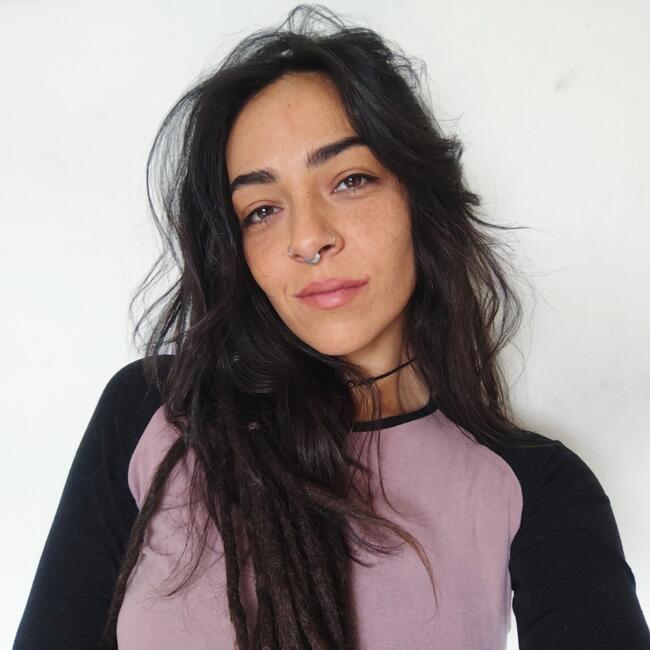 Babysitter στην περιοχή Λεοντάριο: Κατερίνα Π.