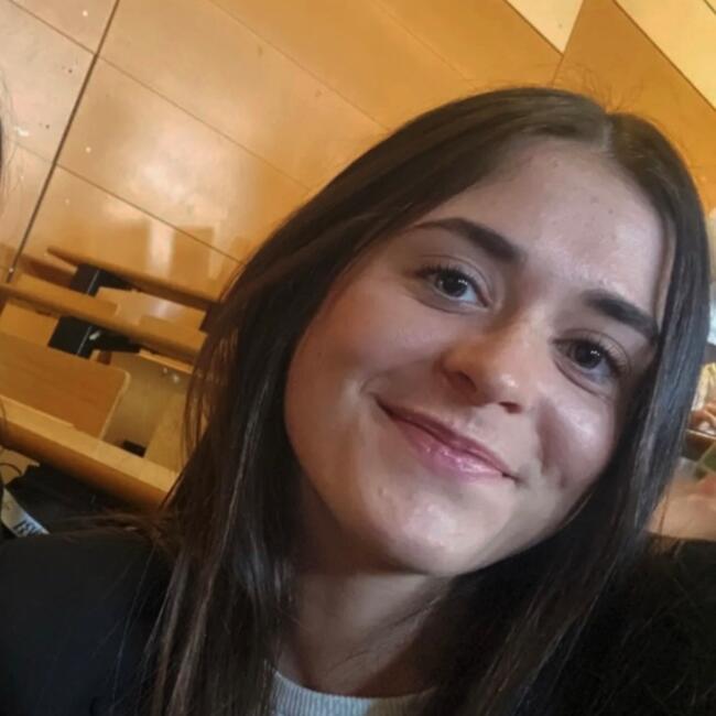 Nanny in Valencia: Sarah