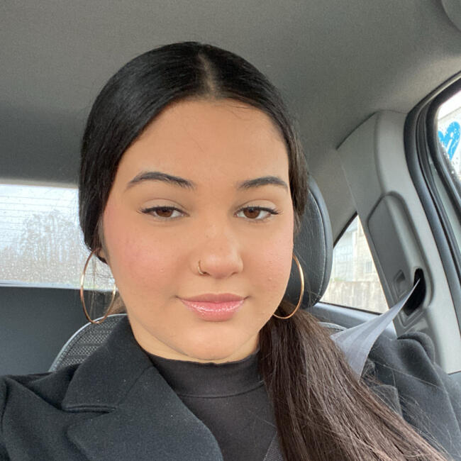 Babysitter in Aveiro: Danielle