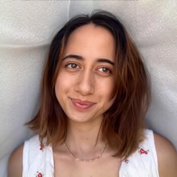 Babysitter in Gisborne: Marie