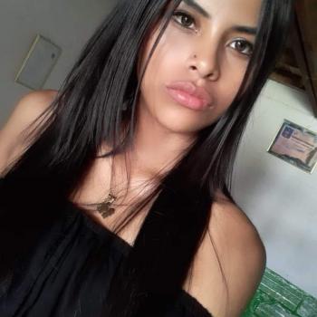 Niñera San Antonio del Prado: Adriana Lucia