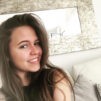 Babysitter in Montreux: Júlia