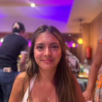 Babysitter in Tumba: Amilia