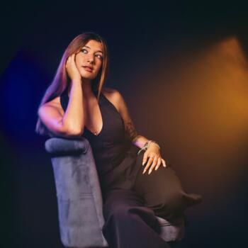 Niñera en Niort: Astrid