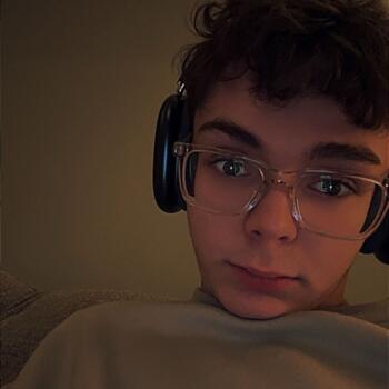 Babysitter in West Springfield: Mikey