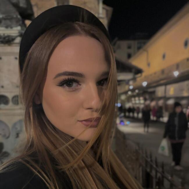 Babysitter in Florence: Sveva