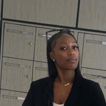 Babysitter in Lyon: Noémie