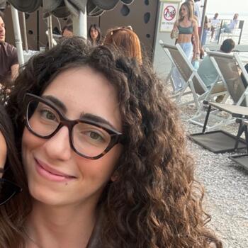 Babysitter in Rome: Chiara