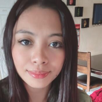 Baby-sitter Grande Prairie: Nelma Mae