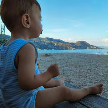 Babysitting job in Nice: babysitting job Emmanuelle