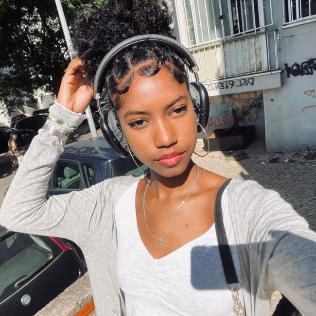 Babysitter em Amadora: Nainycel