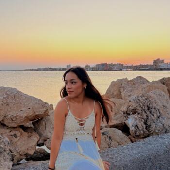 Canguro en Pinto: Leticia