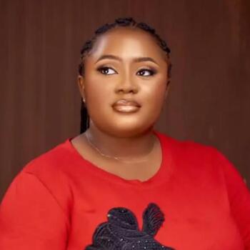 Babysitter in Lagos: Prudy