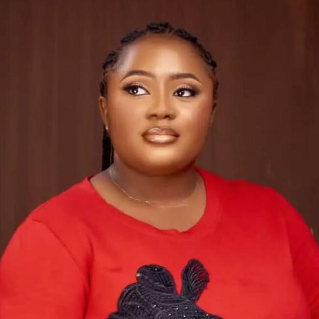 Babysitter in Lagos: Prudy