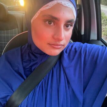 Babysitter in Montlignon: Noha