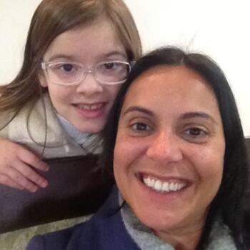 Babysitter em Mafra: Renata