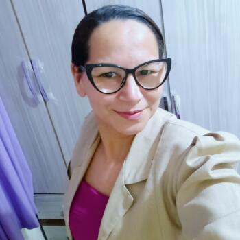 Babysitter Curitiba: Angela Nunes